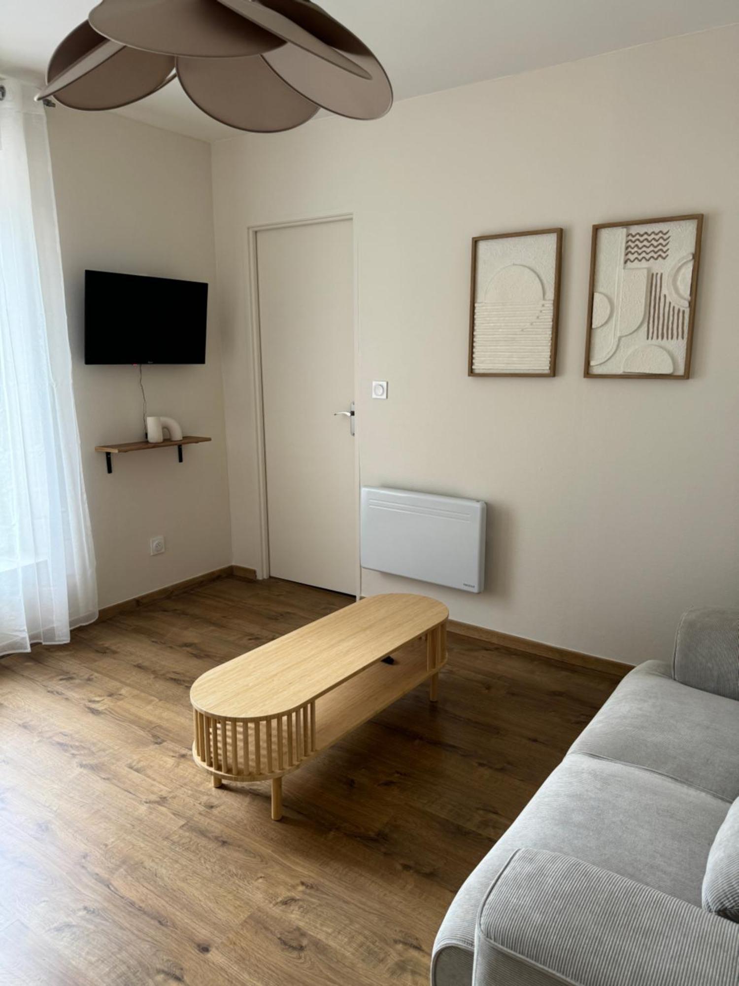 Appartement Avec Une Chambre Lyon Exterior photo