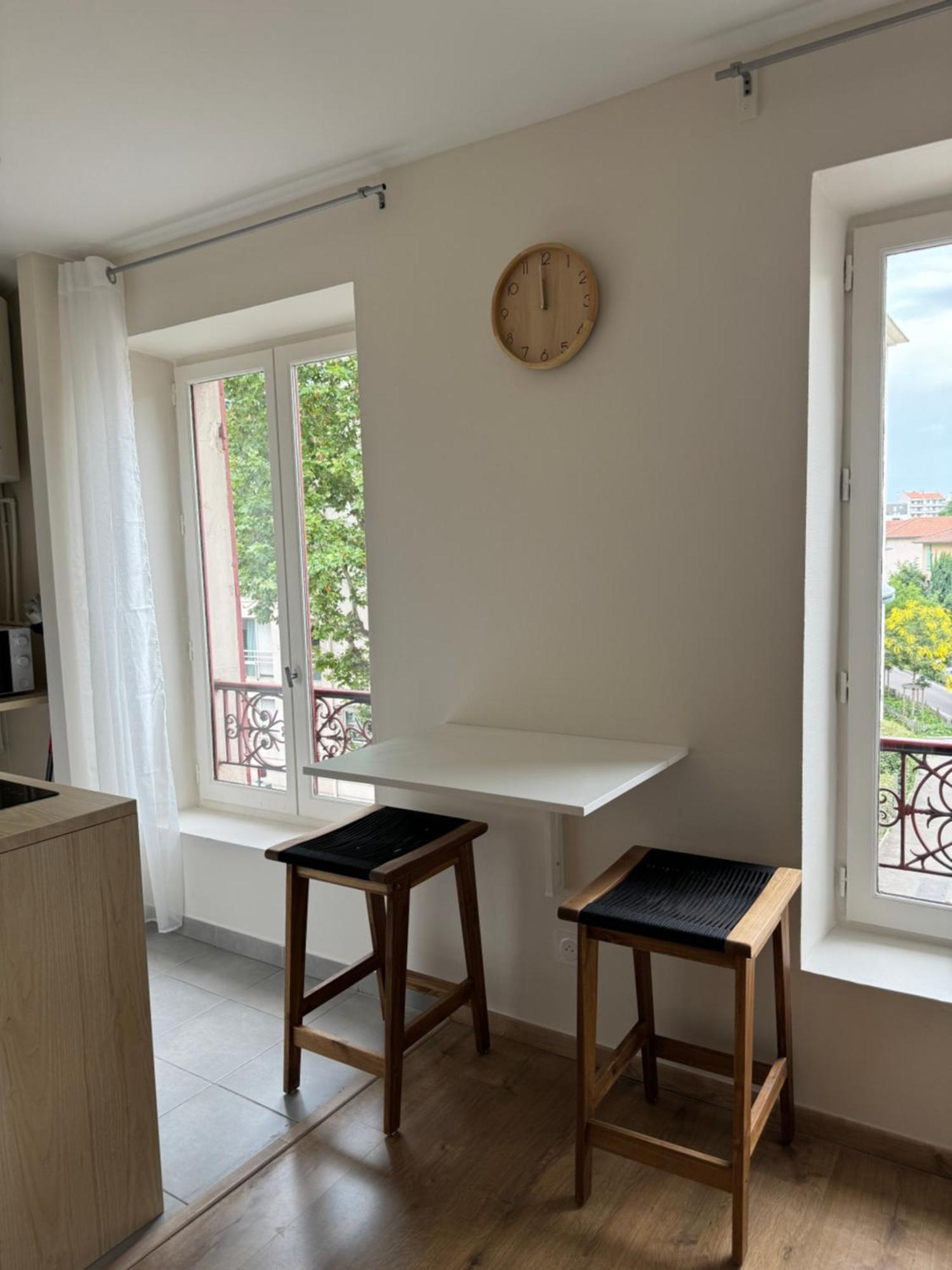 Appartement Avec Une Chambre Lyon Exterior photo